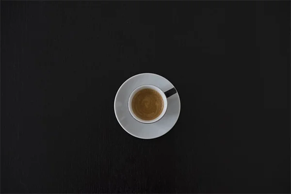 観賞用トウガラシは食べられる？知っておきたい品種の辛さと安全な食べ方